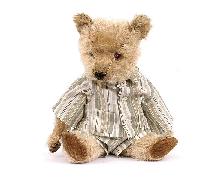 The Chiltern Hug-Me Teddy Bear